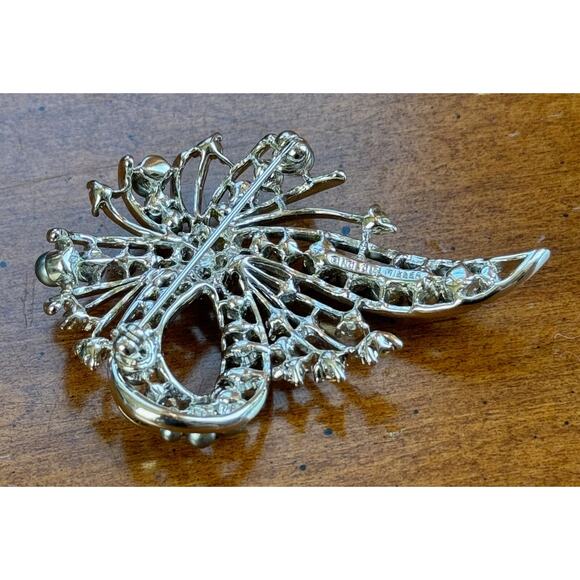 Vtg Nolan Miller Silver Faux Gray Pearls Bow Brooch Clear Rhinestones Wedding - Picture 4 of 5
